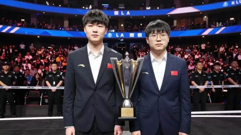 Bwin · 必赢(中国)唯一官方网站 上单与打野的位置分工